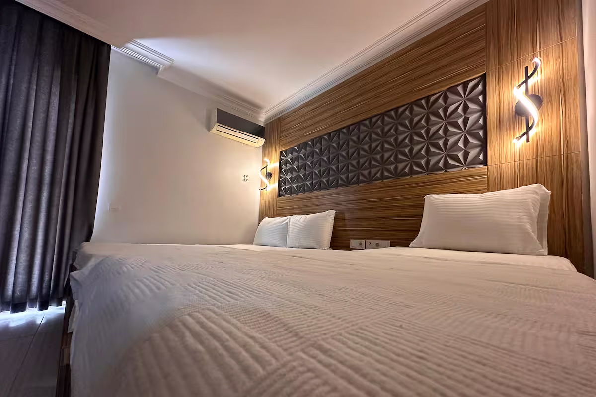 Royal Ezel Hotel mobilya detayı